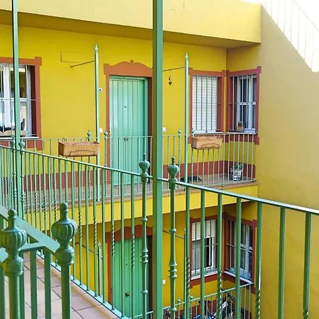Beyourself By Sevillaluxurysuites Exterior photo